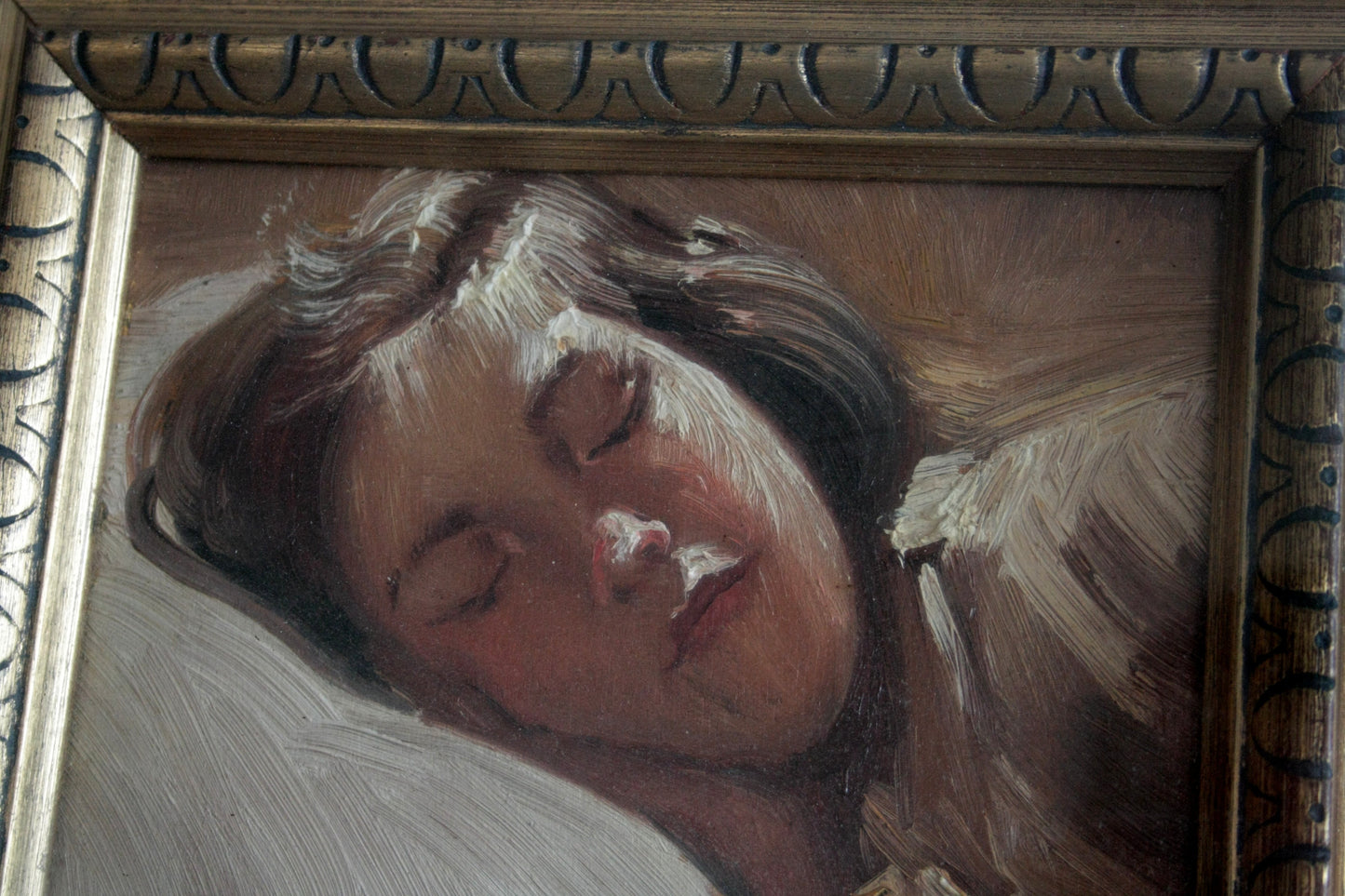 Opera di Francesco Galante Bambina Dormiente, ritratto di una donna addormentata