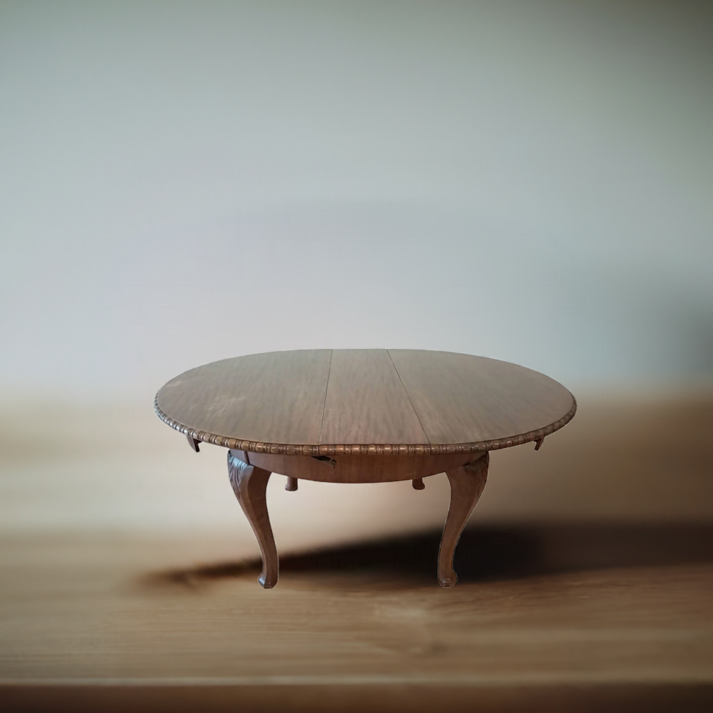 Tavolo tondo vintage allungabile in rovere con gambe curve in stile Luigi Filippo