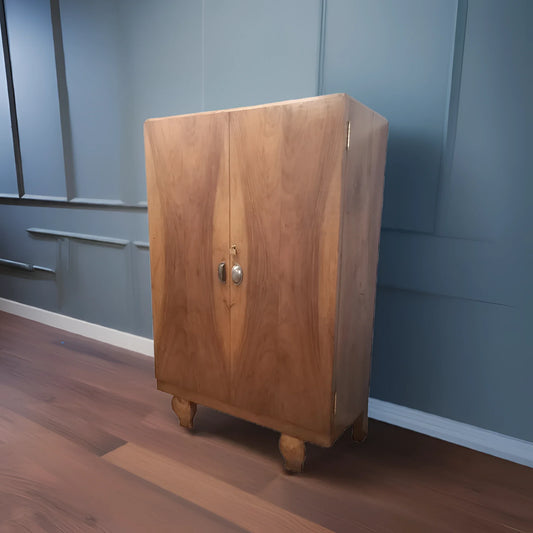 Mobile in noce con cassettiera interna due ante in legno restaurato inizi 900