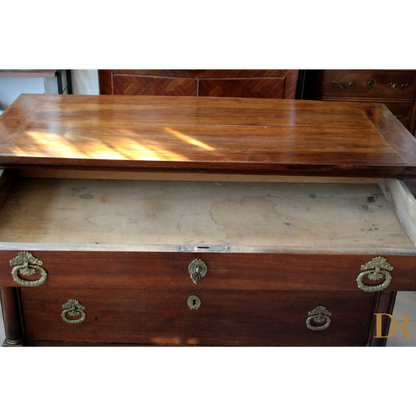 Comò impero napoletano vintage in legno con hardware in ottone per casa e design