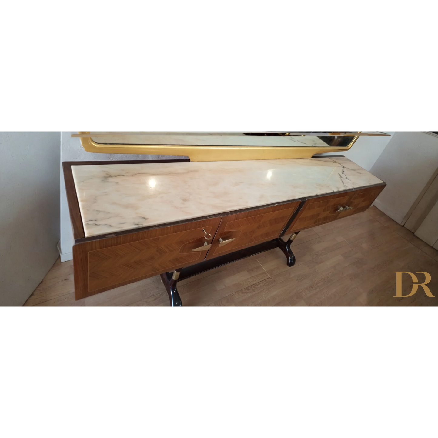 Console table con top in marmo e gambe metalliche, mobile bar consolle Vittorio Dassi