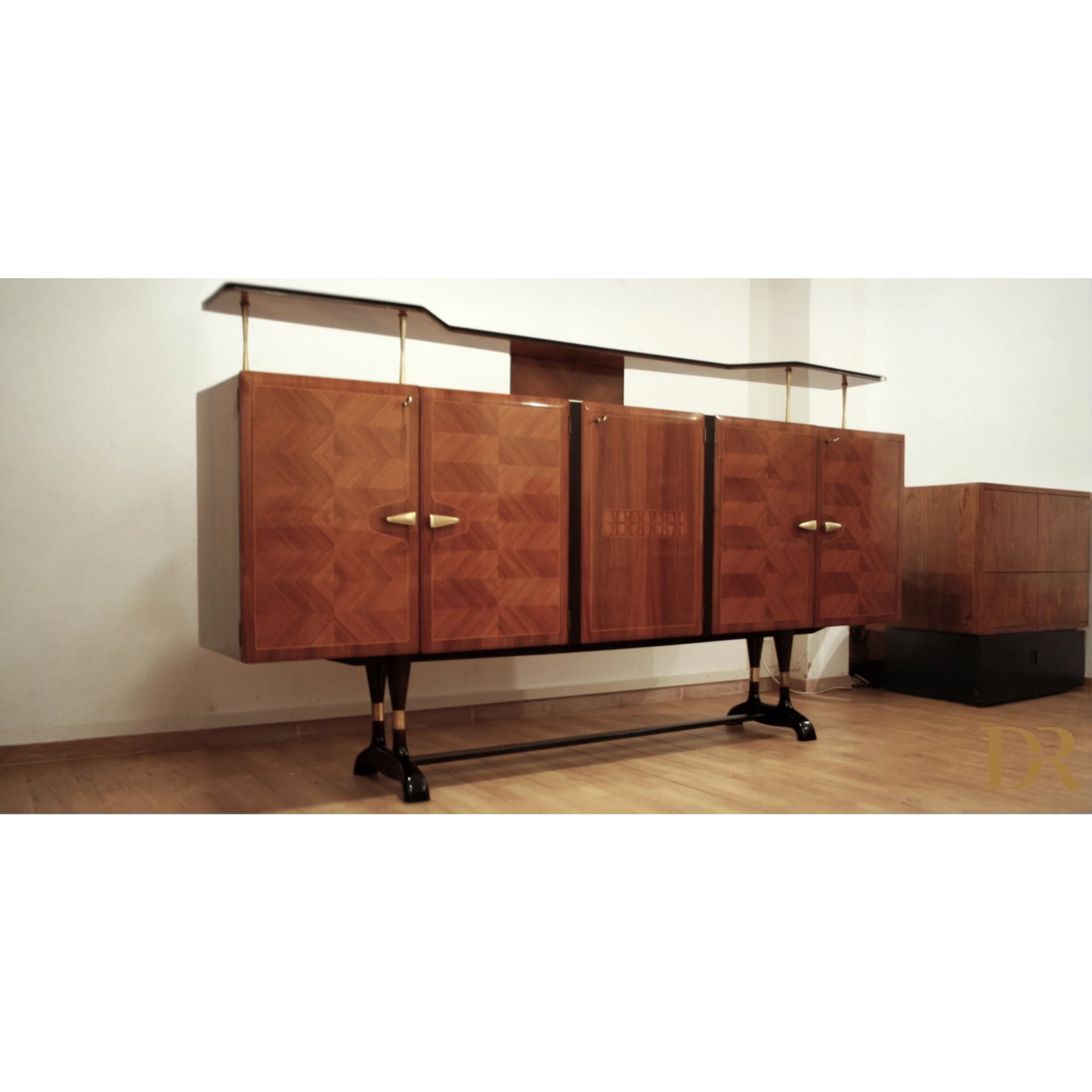 Credenza Mid-century Dassi con porte rame e piedi metallici, mobile bar consolle Vittorio Dassi