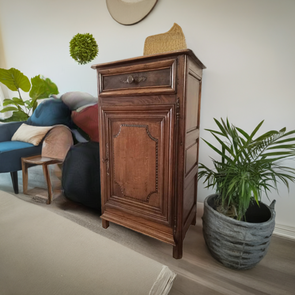 Credenza bassa 1700 vintage in legno di rovere Cassettiera