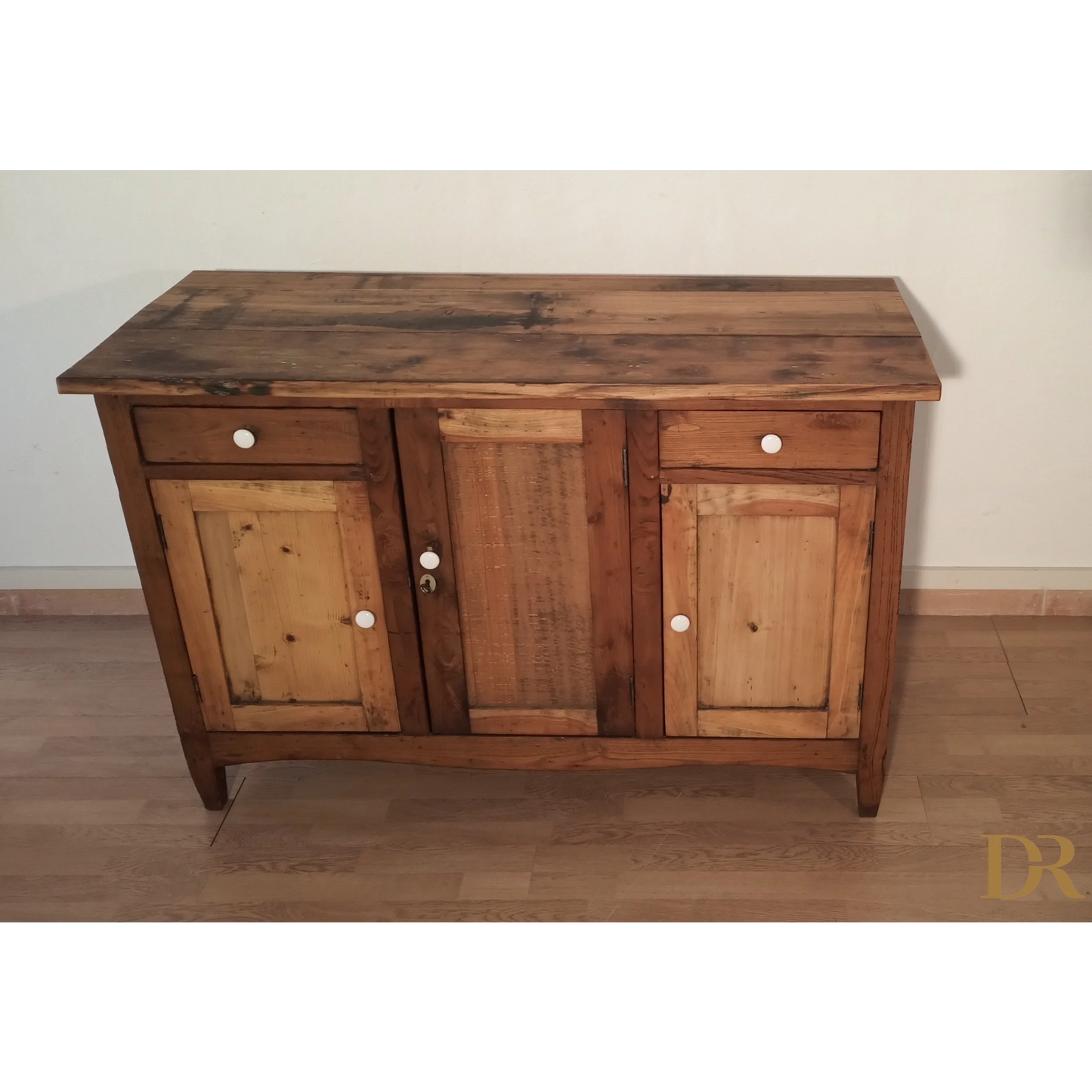 Credenza bassa in pino rustica, Sud Italia, Fine XIX° Secolo