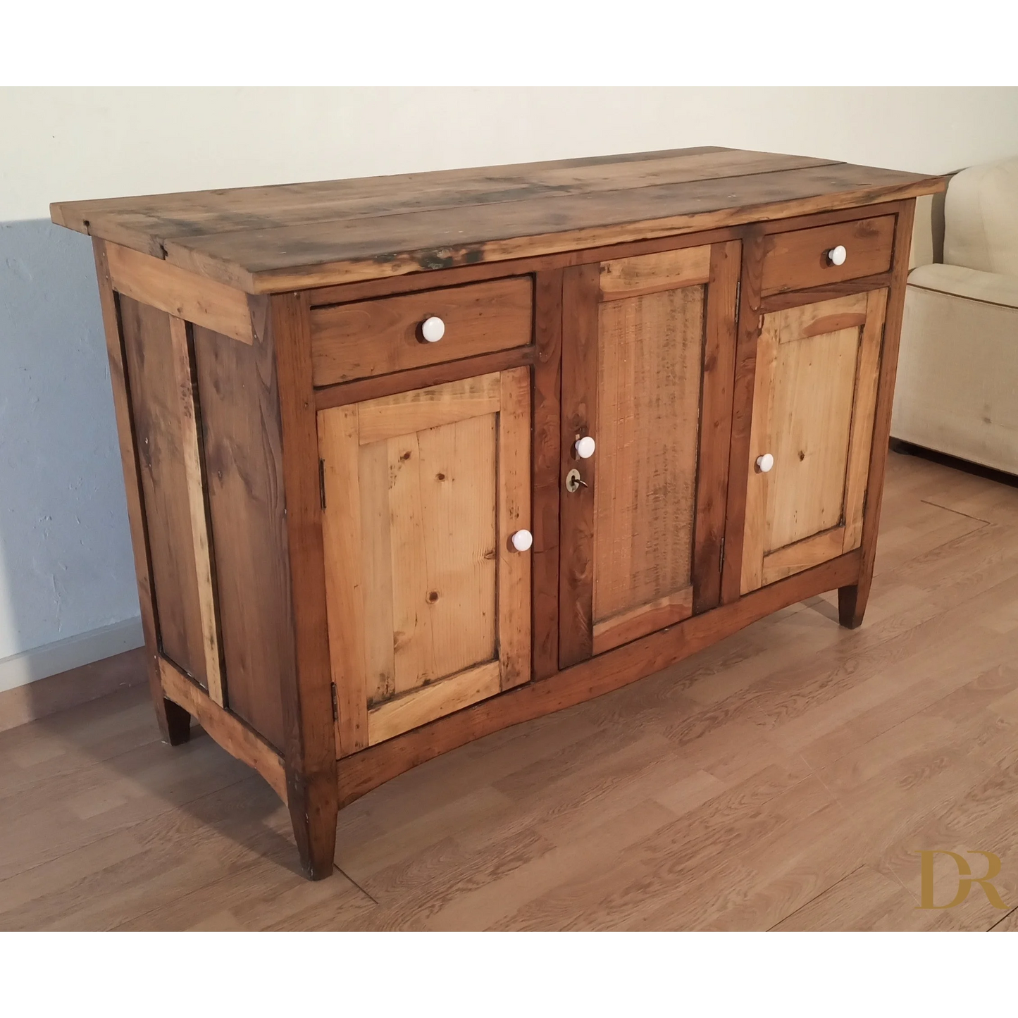 Credenza bassa in pino rustica, Sud Italia, Fine XIX° Secolo