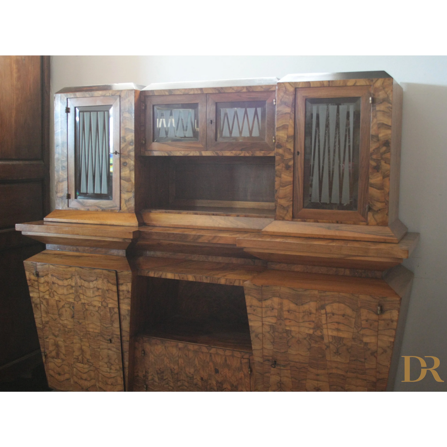 Credenza due corpi Art Decò con vetri, ministro Bottai, dimensioni corpo Roma 1933