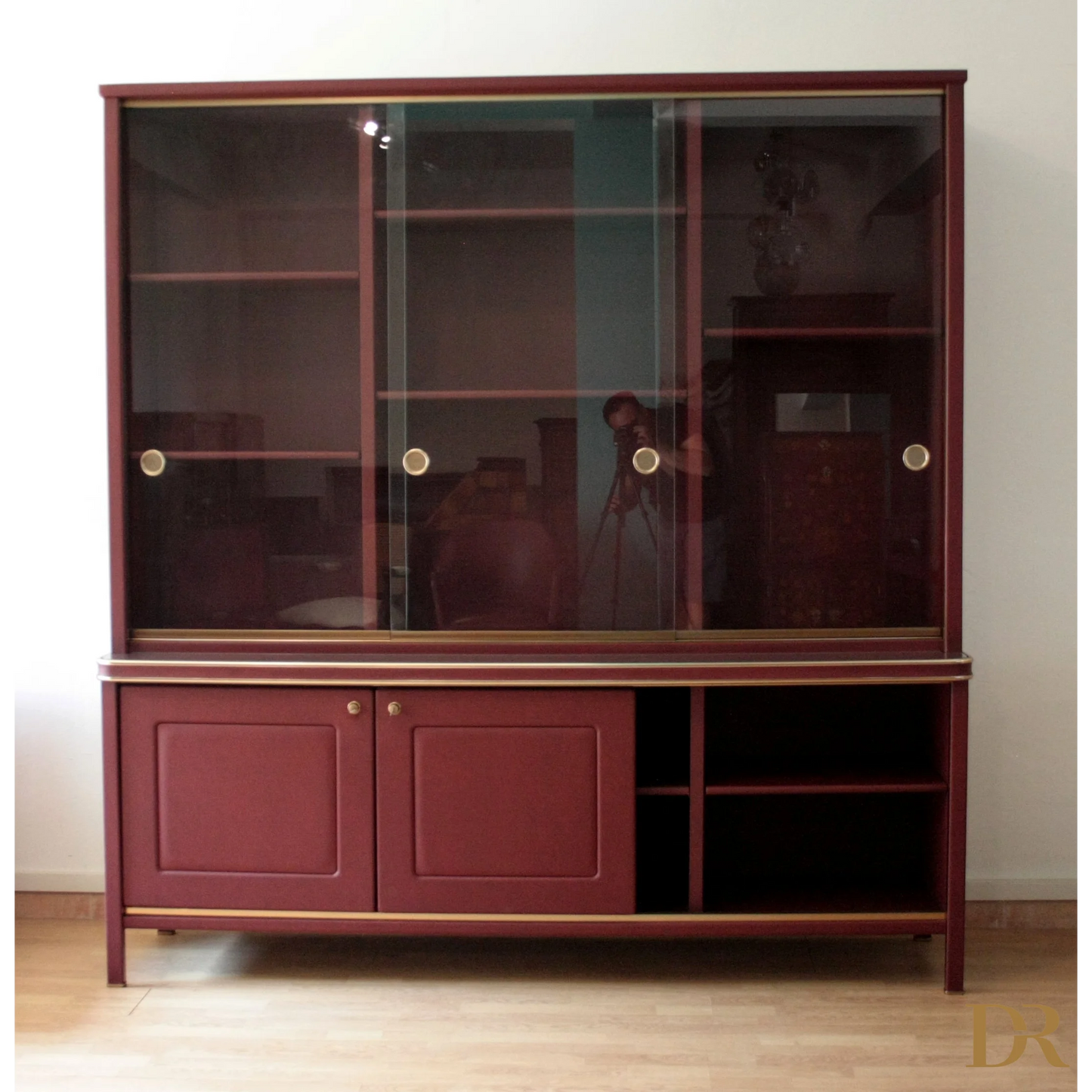 Credenza o Libreria Umberto Mascagni con similpelle bordeaux e dimensioni corpo vintage
