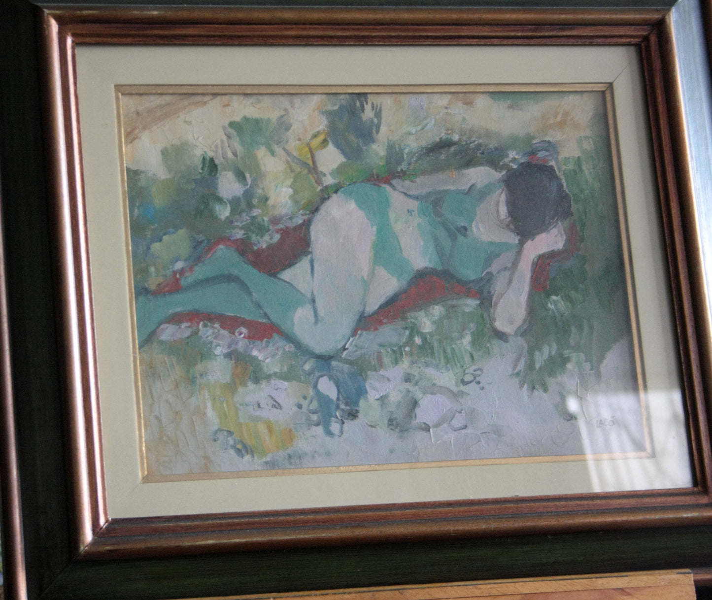 Framed dipinto olio raffigurante ragazza donna distesa signed by Savino Labò on tela
