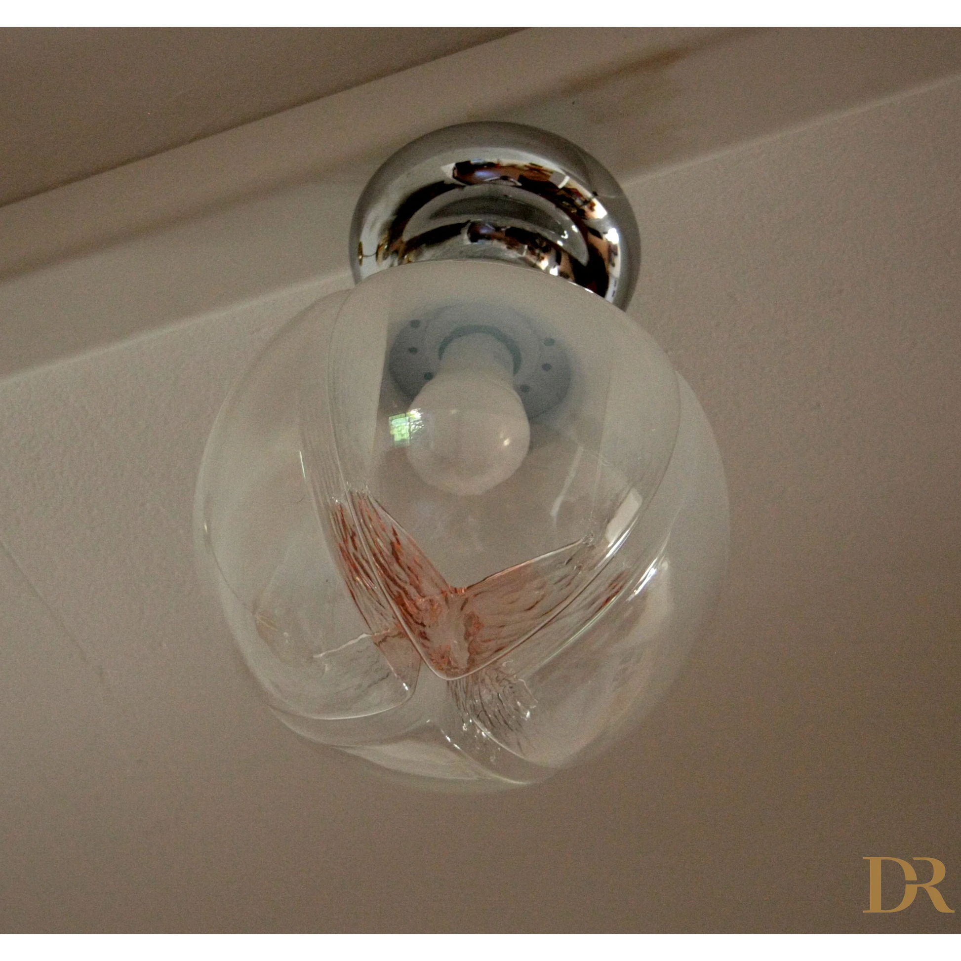 Lampada da soffitto cromata con vetro soffiato e design farfalla, Italia anni 60