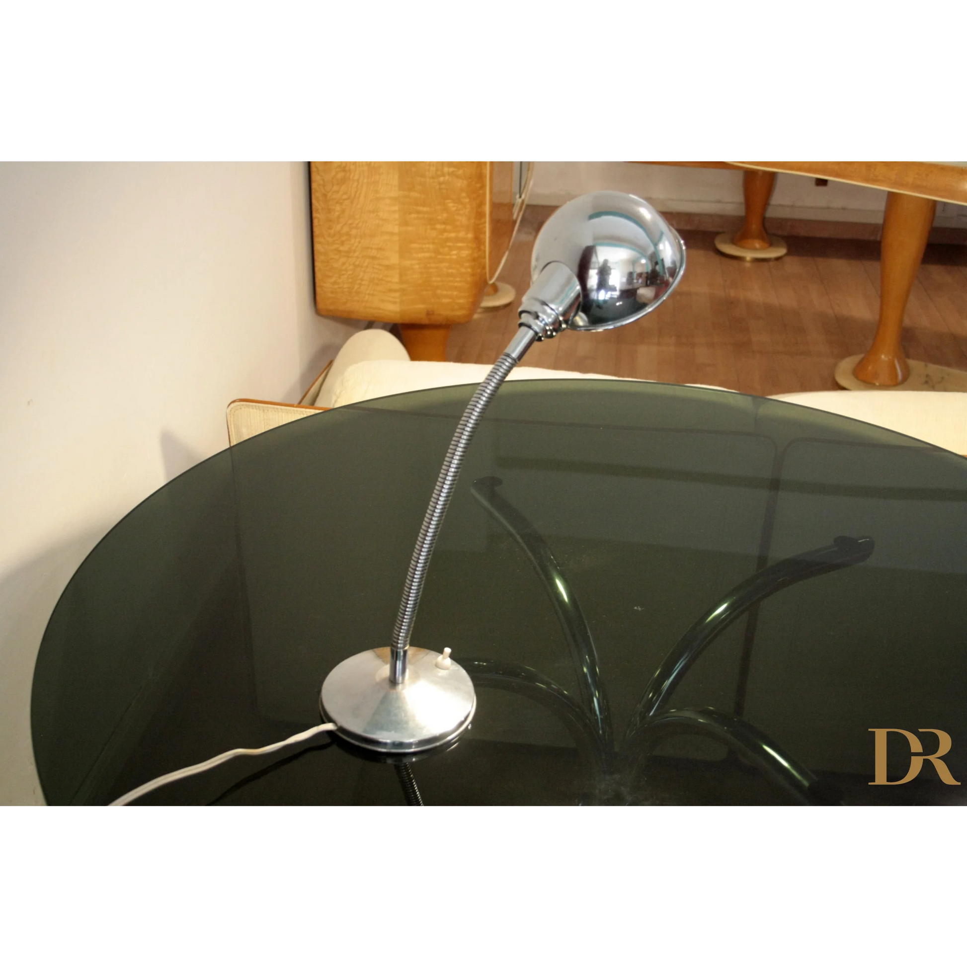 Lampada da tavolo vintage cromata in metallo cromato, perfetta per casa e design italiani