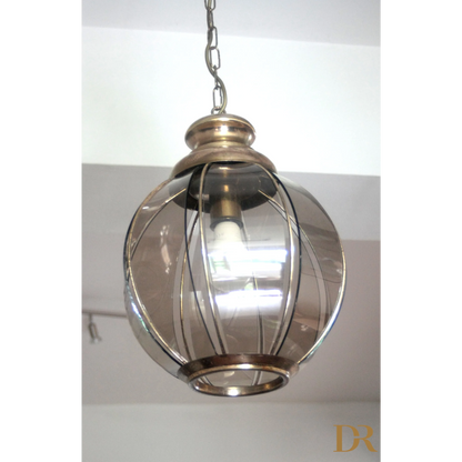 Lampadario in ottone con vetri fumé, seconda metà XX secolo, sospensione elegante