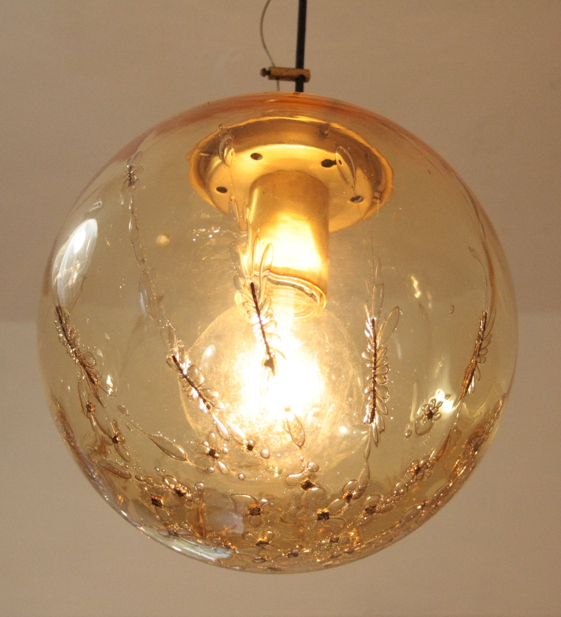 Lampadario a sospensione di La Murrina in vetro soffiato, design italiano per la casa
