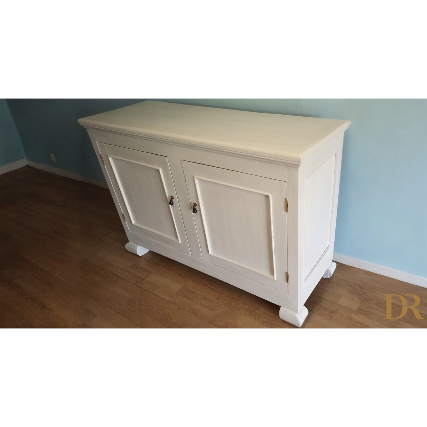 Madia Credenza Dispensa in stile Provenzale Shabby con pannelli decorativi bianchi