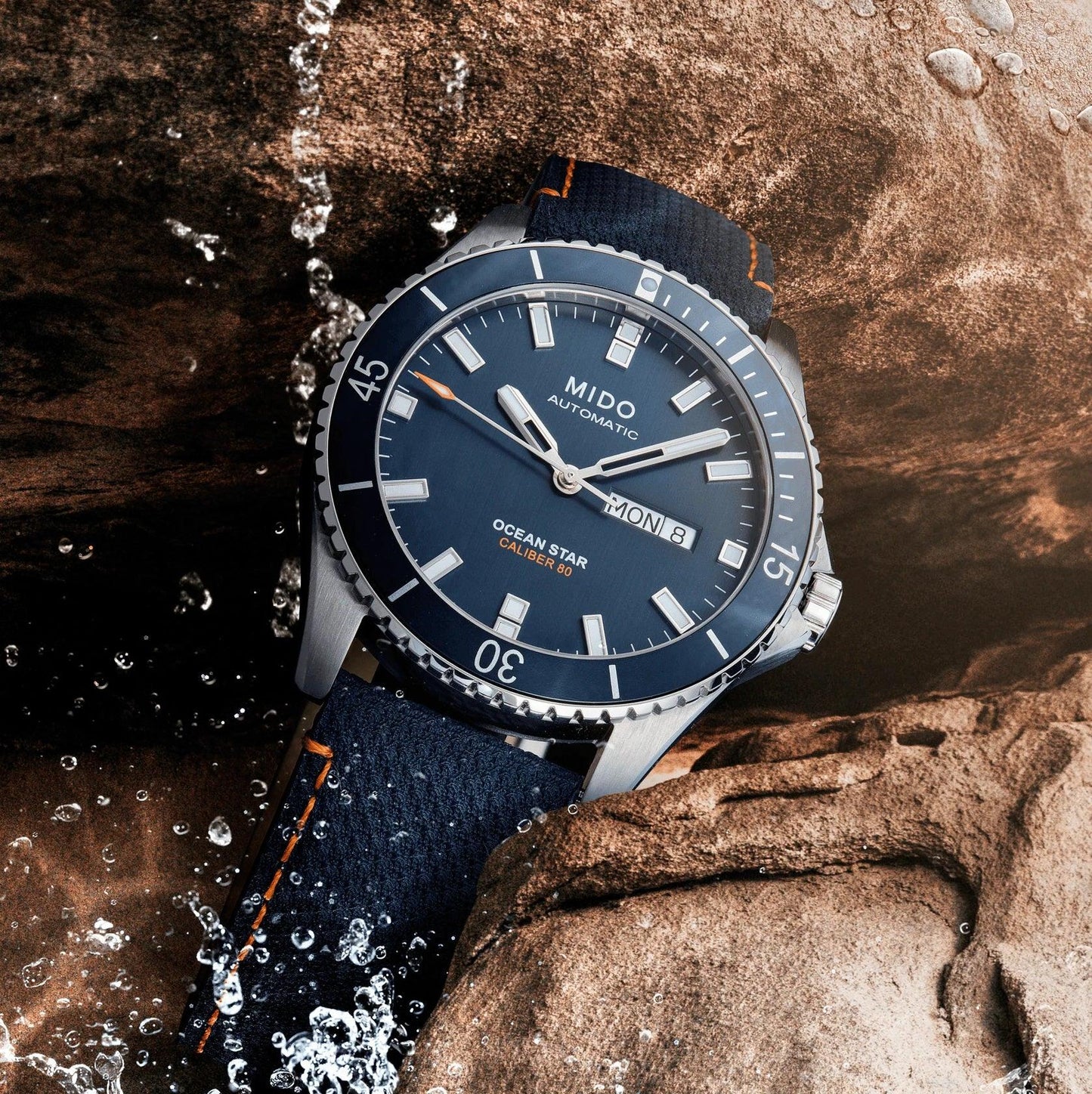 Mido orologio Ocean Star Red Bull Cliff Diving limited edition 500pz 42mm blu automatico acciaio M026.430.17.041.00