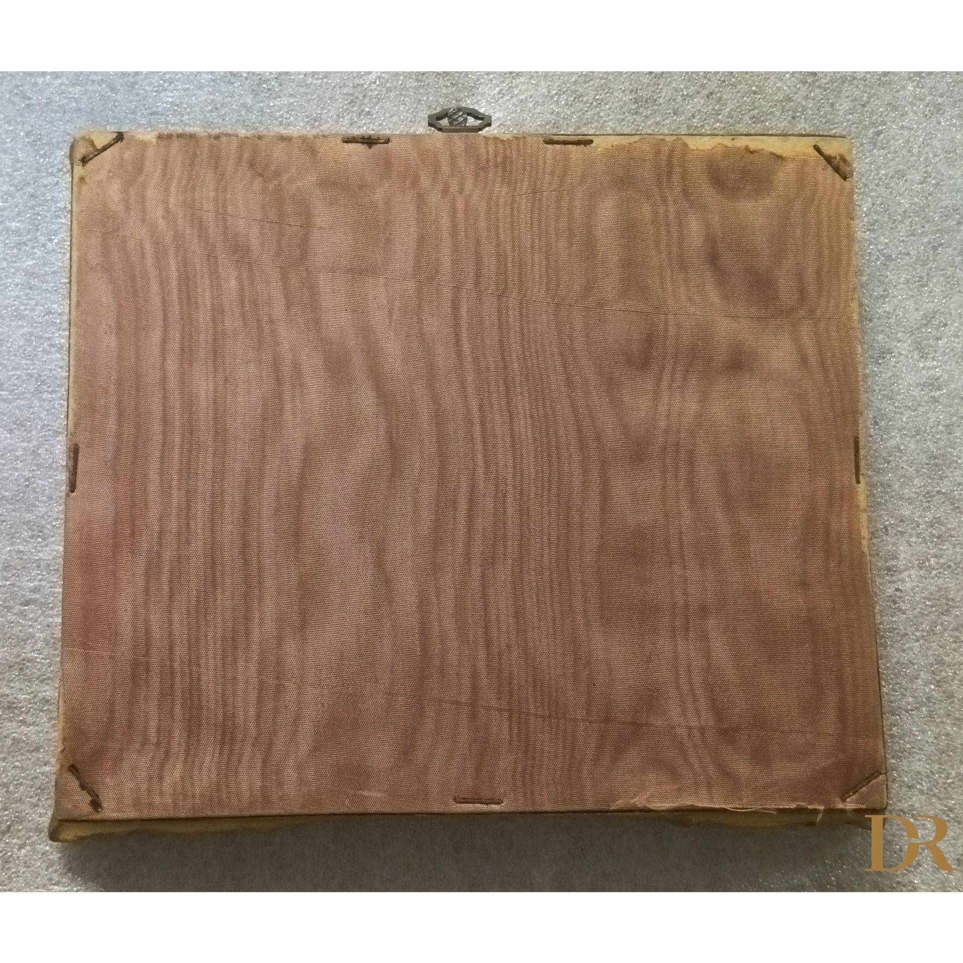 Cornice in legno per quadro xix secolo, design casa naturale