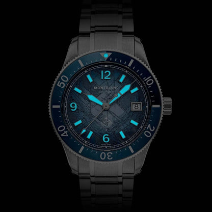 Montblanc iced sea automatic orologio subaquatik 30mm con quadrante blu e indici turchese luminosi in acciaio