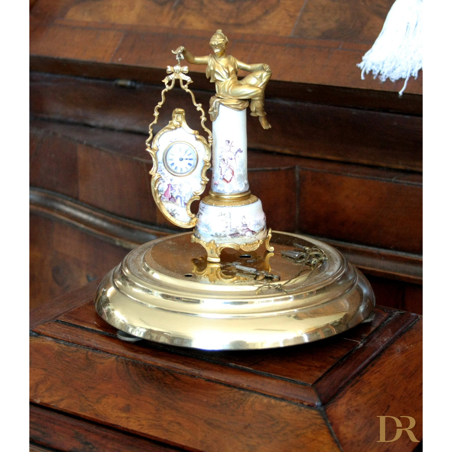 Orologio da tavolo in bronzo e smalti Art Decò, XIX secolo, design elegante per casa