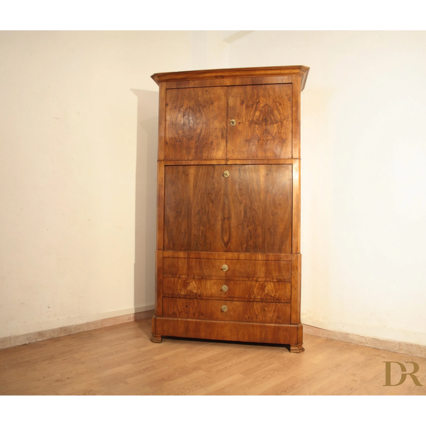 Secretaire Scrittoio Credenza Umbertino in legno con eleganti venature decorative