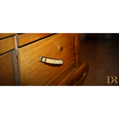 Secretaire Art Deco in noce anni 50 con maniglia in metallo, stile mid century modern