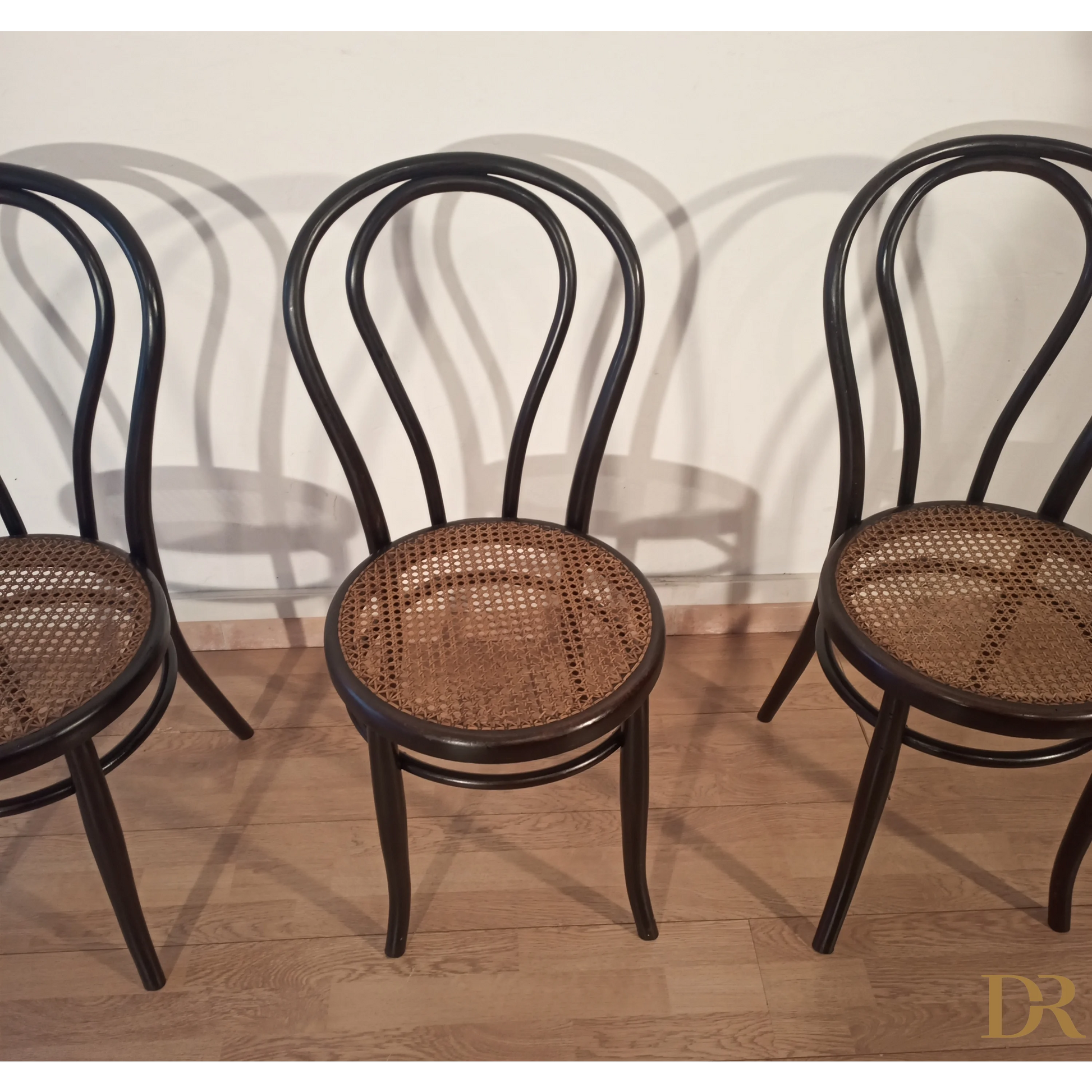 Sedie da pranzo in faggio curvato nello stile di Thonet, Italia, set di 4