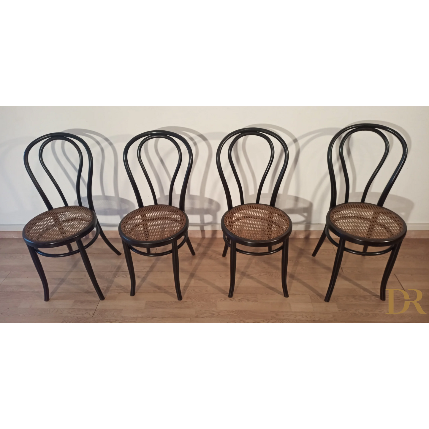 Sedie da pranzo in faggio curvato nello stile di Thonet, Italia, set di 4