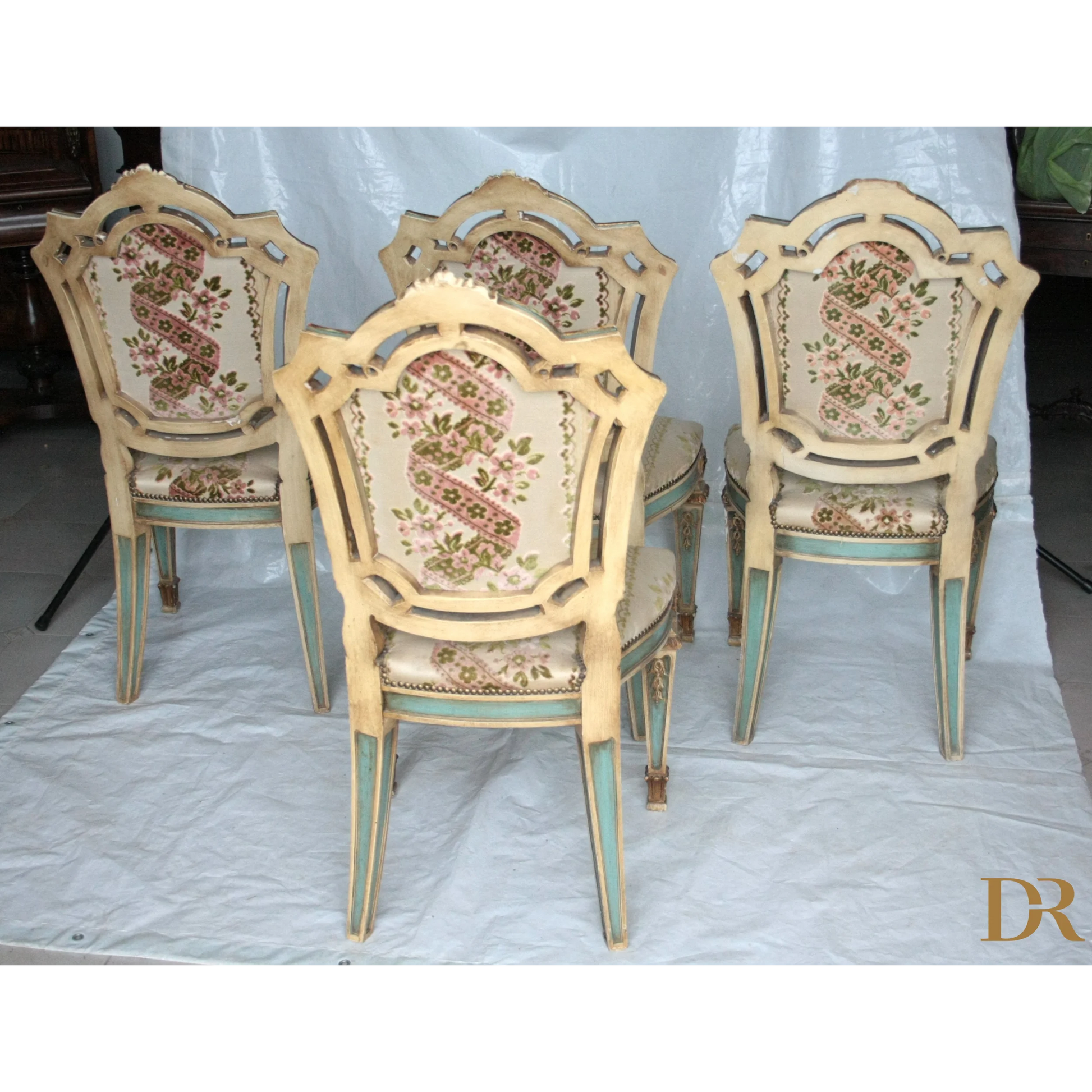 Set 4 sedie Napoleone III seconda metà ottocento con motivo floreale ornate