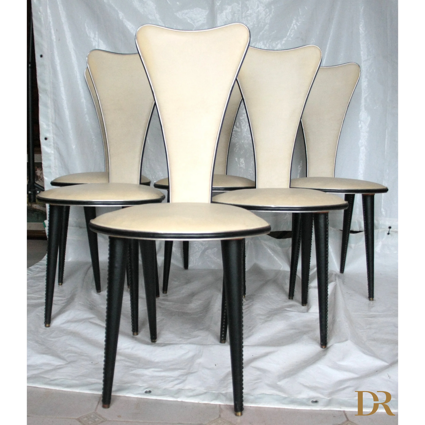 Set di sedie Umberto Mascagni anni 60, stile Italia, colore crema elegante