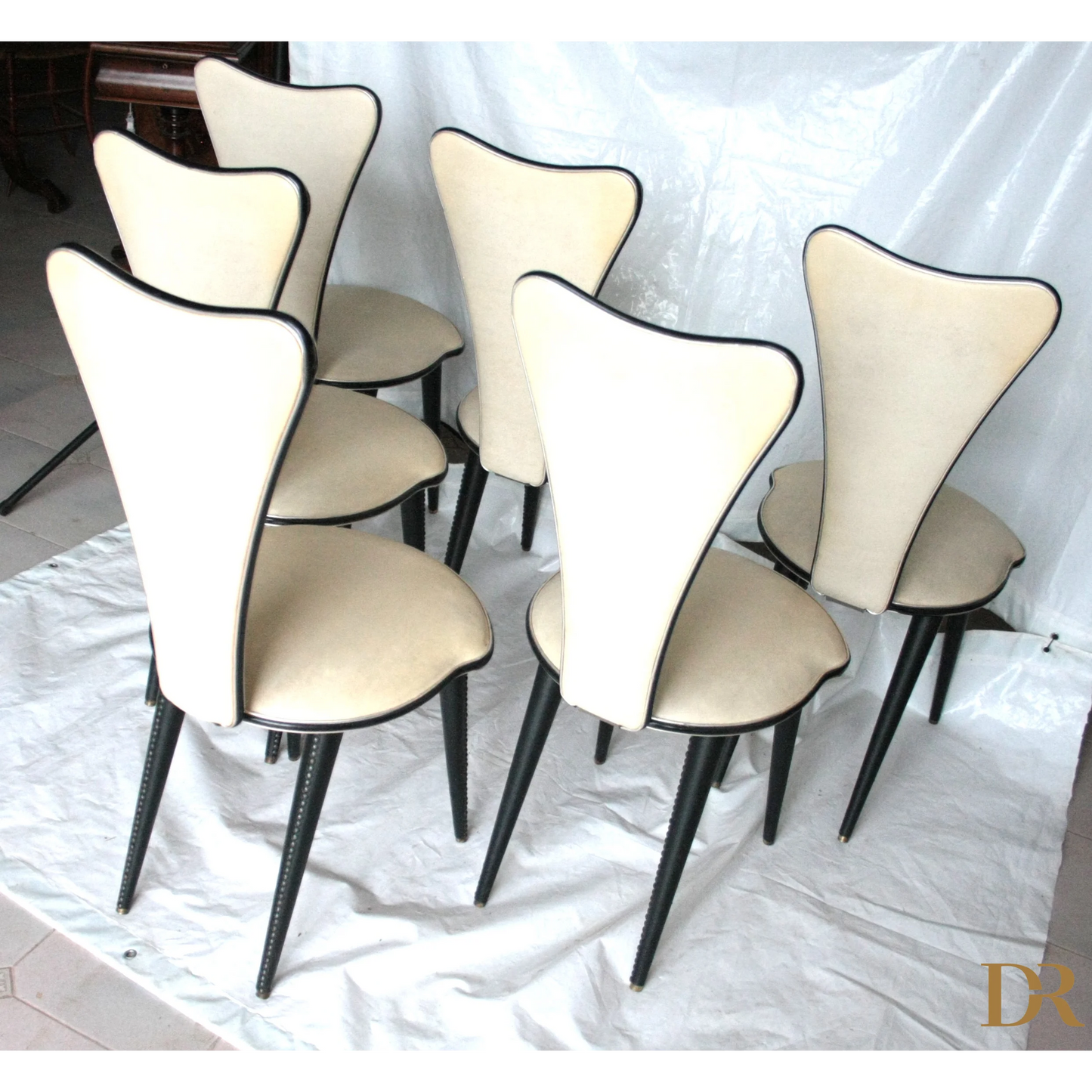 Sedie Umberto Mascagni anni 60 Italia, sei sedie color crema elegante