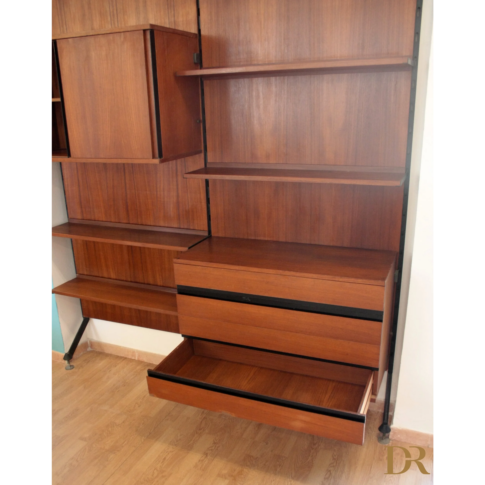 Libreria modulare Urio di Luisa Parisi, parete modulare Urio anni 60 Italia