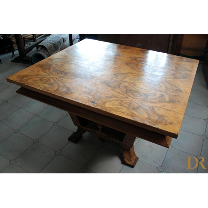 Tavolo Art Decò con top decorato per il ministro Bottai, ideale per casa Roma