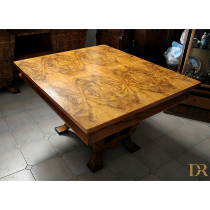 Tavolo art decò in legno ornato, realizzato per il ministro Bottai a Roma