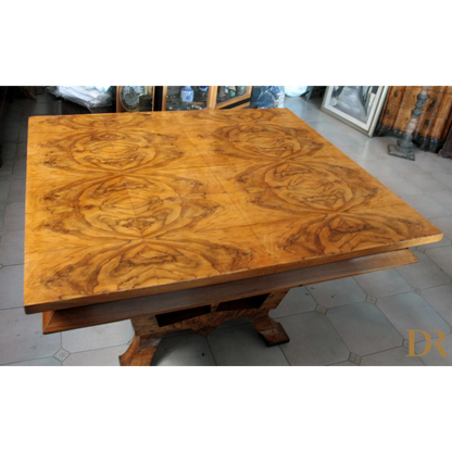 Tavolo Art Decò con superficie floreale, realizzato per il ministro Bottai, casa Roma