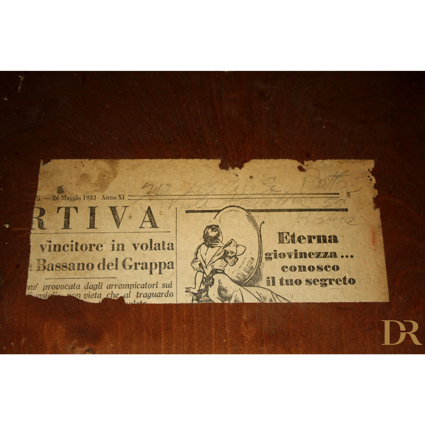 Faded vintage advertisement of Tavolo Art Decò, ministro Bottai, casa Roma 1933