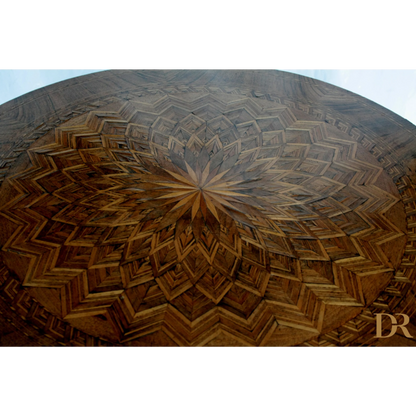 Dome in legno con motivi geometrici, perfetto per casa con centro intarsiato Italia