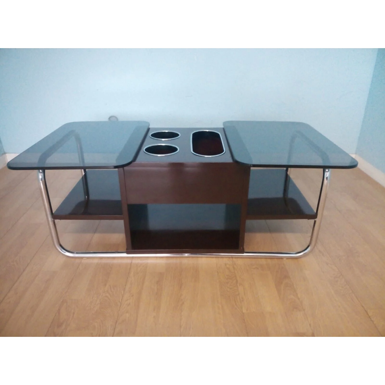 tavolo tavolino table salotto caffè coffee tè anni 70 metallo cromato e vetro Dario Raia Antiquariato Modernariato Vintage anni 50 anni 60 anni 70 Comodino mobiletto mobile TV in noce Mobili antichi Mobili da pranzo Mobili nuovi per la casa Mobili per camera da letto Mobili per la casa nuova Mobili per sala studio Tavolino per camera da letto tavolo antico Tavolo decò