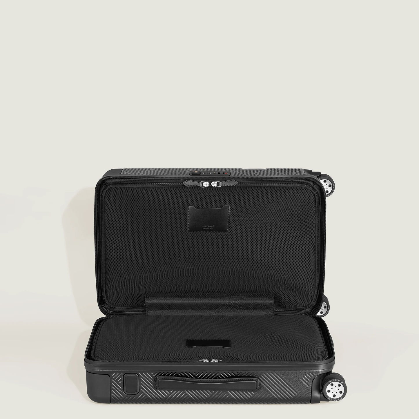 Montblanc #MY4810 Extreme 3.0 黑色紧凑型登机箱 199453