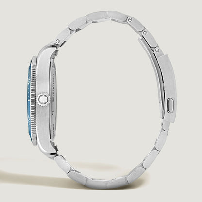 万宝龙 Iced Sea Automatic Date 0 Oxygen 38毫米 蓝色自动钢表 134022